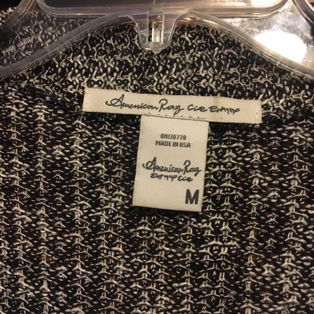 American Rag Sweater - Picture 3 of 4